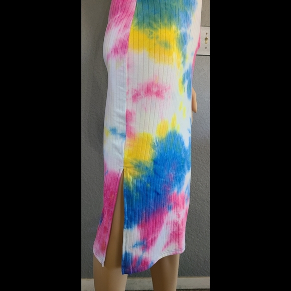 NWOT Awesome Tie Dye Dress - Picture 10 of 16